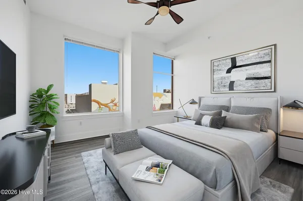 $525,000 | 400 West North Street, Unit 810, Raleigh, NC 27603