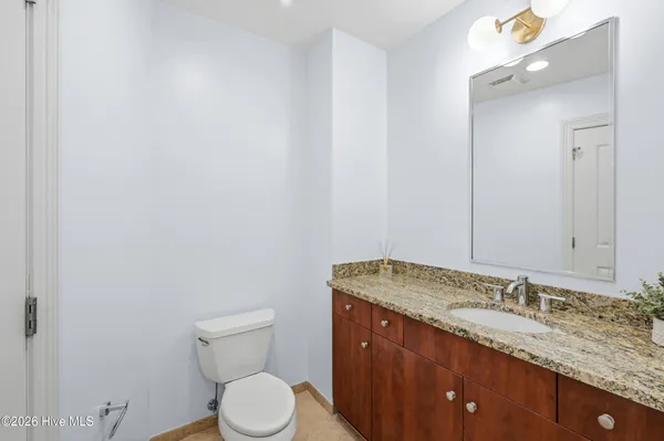 $525,000 | 400 West North Street, Unit 810, Raleigh, NC 27603