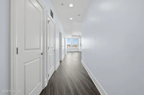 $525,000 | 400 West North Street, Unit 810, Raleigh, NC 27603