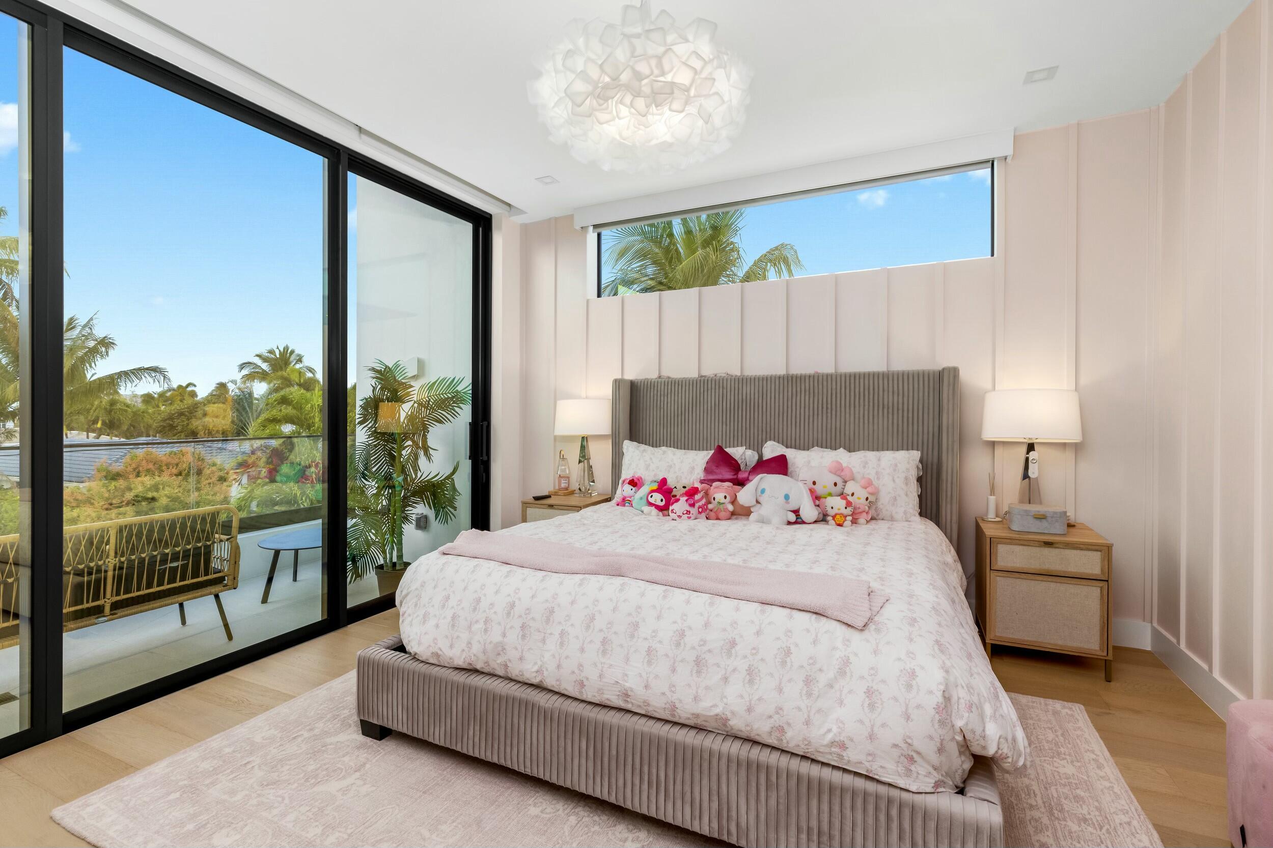 772 Glouchester Street Boca Raton, FL 33487 - Photo 61 of 85 Guest bedroom