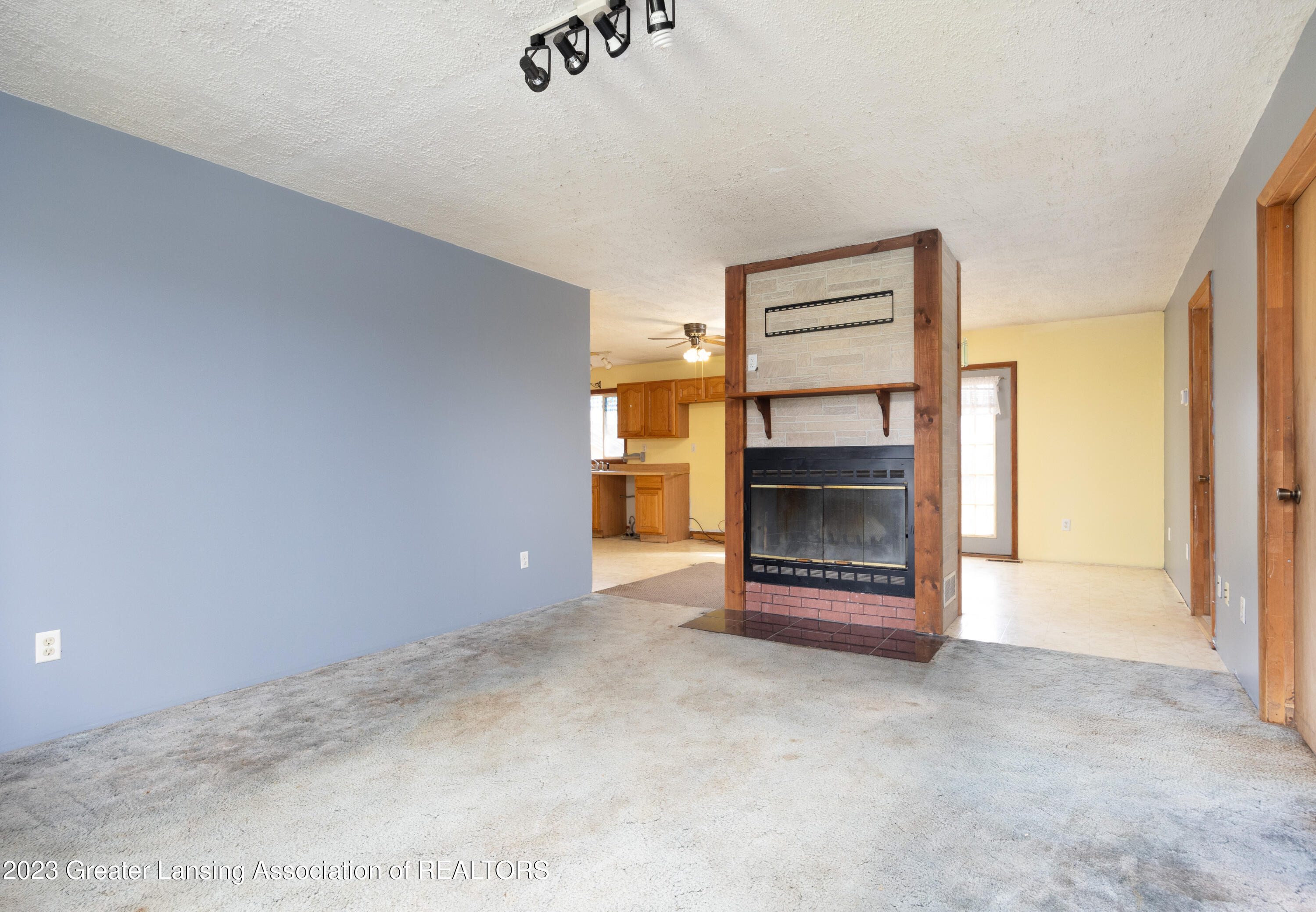 4991 Cooper Road Leslie, MI 49251 - Photo 13 of 18 Living Room