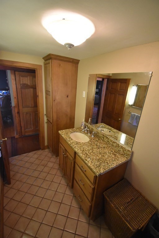 7 Hickory Road Halifax, MA 02338 - Photo 16 of 33 Gallery Image 16