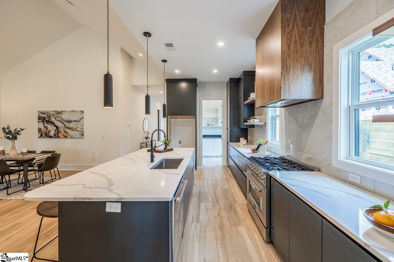 105 David Street Greenville, SC 29609 - Photo 15 of 35