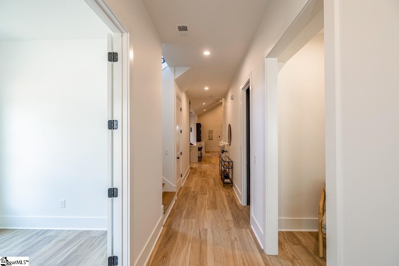 105 David Street Greenville, SC 29609 - Photo 2 of 35