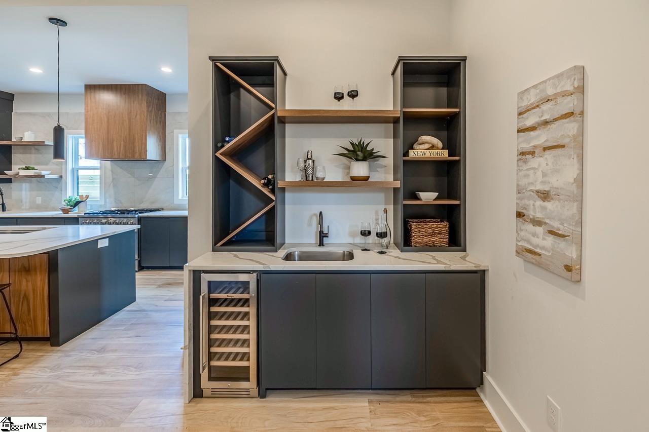 105 David Street Greenville, SC 29609 - Photo 10 of 35