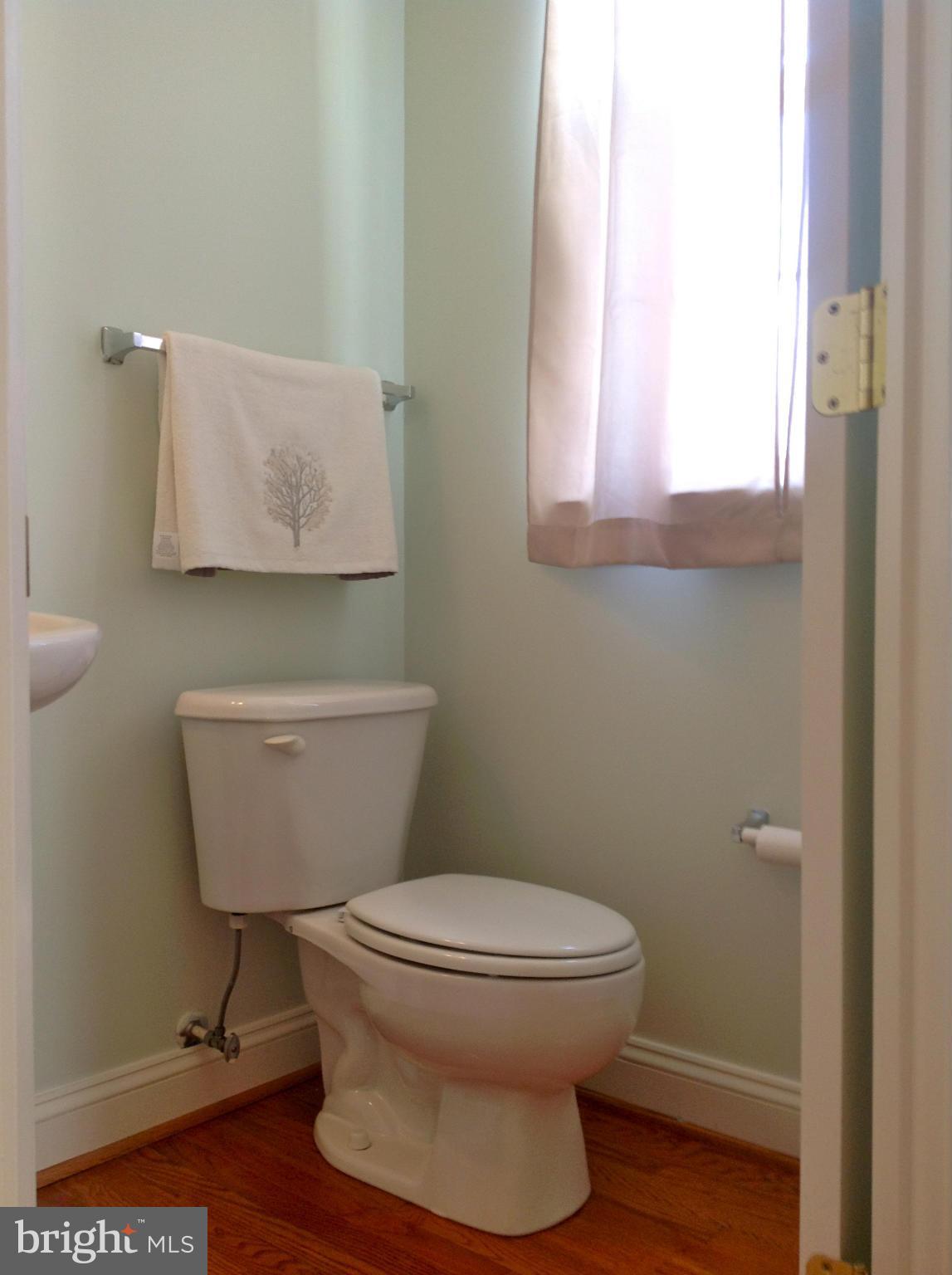 8200 Michaels Ridge Ellicott City, MD 21043 - Photo 11 of 15 Interior (General)
