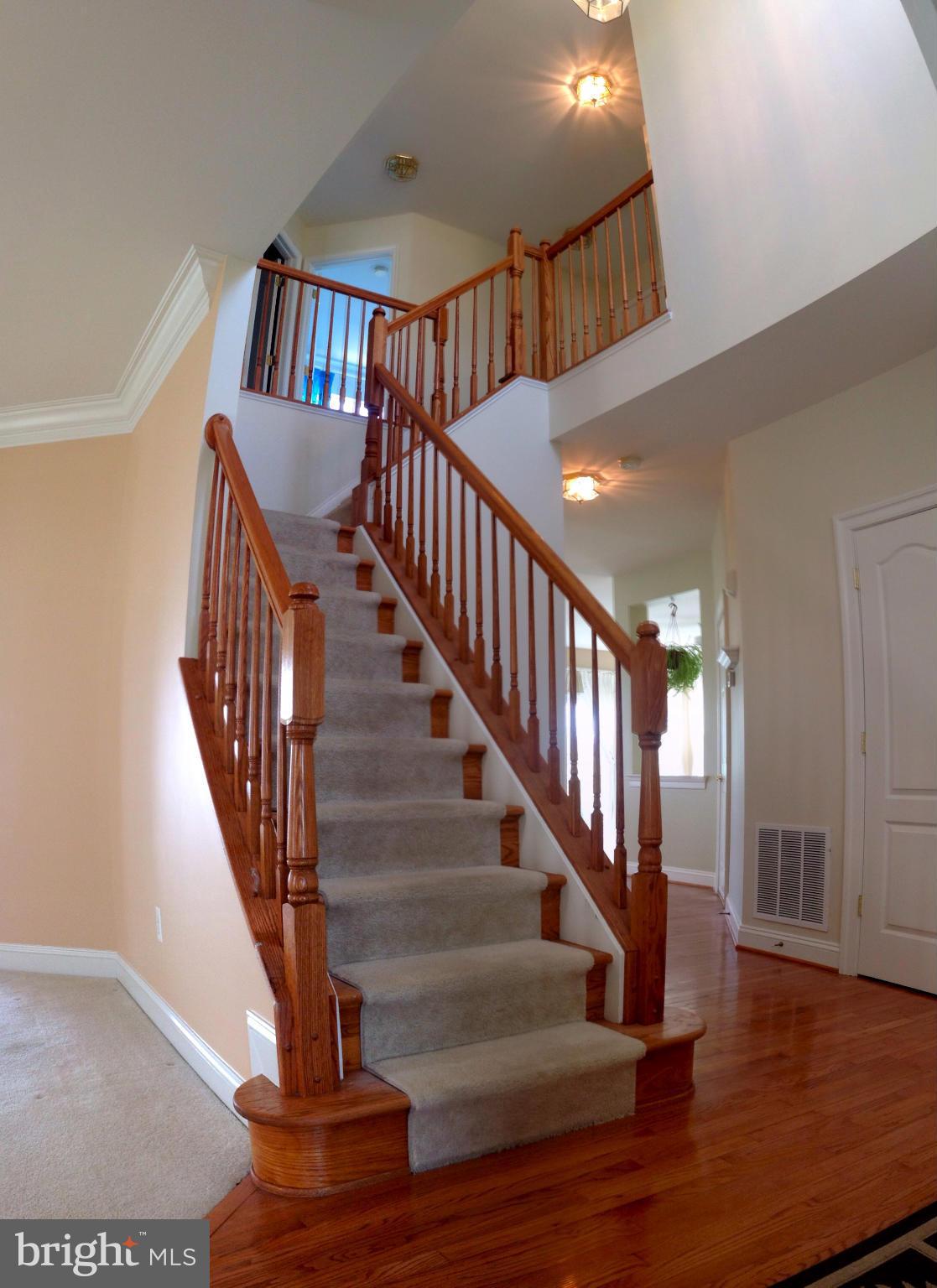 8200 Michaels Ridge Ellicott City, MD 21043 - Photo 5 of 15 Interior (General)