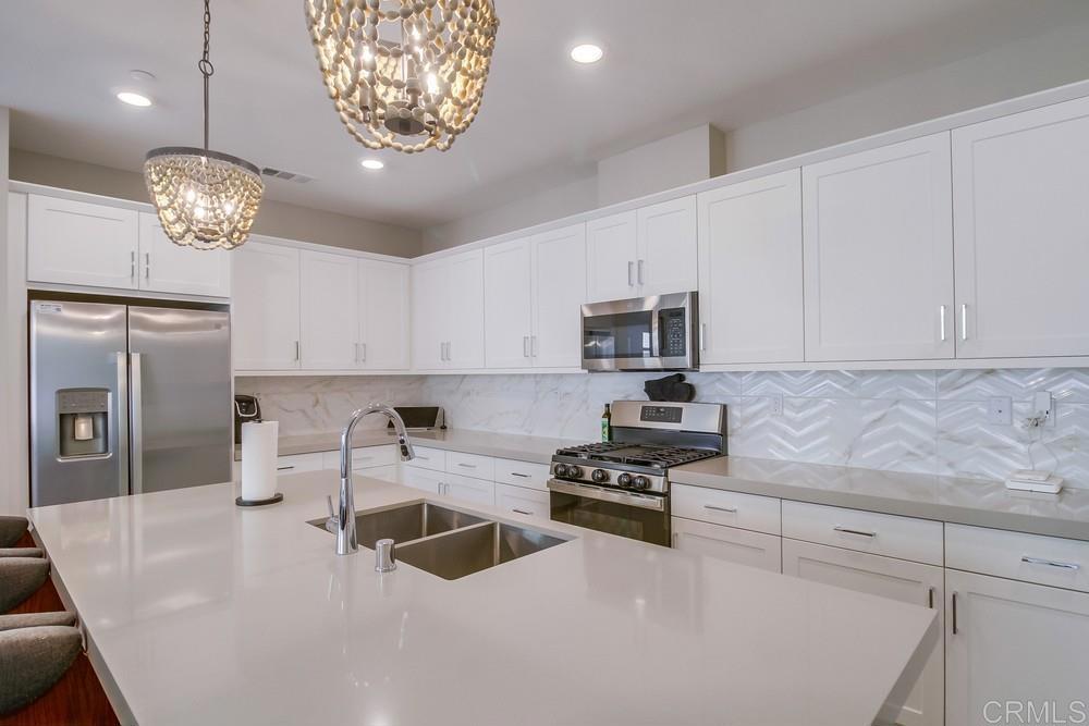 2304 Trevi Circle Chula Vista, CA 91913 - Photo 24 of 51