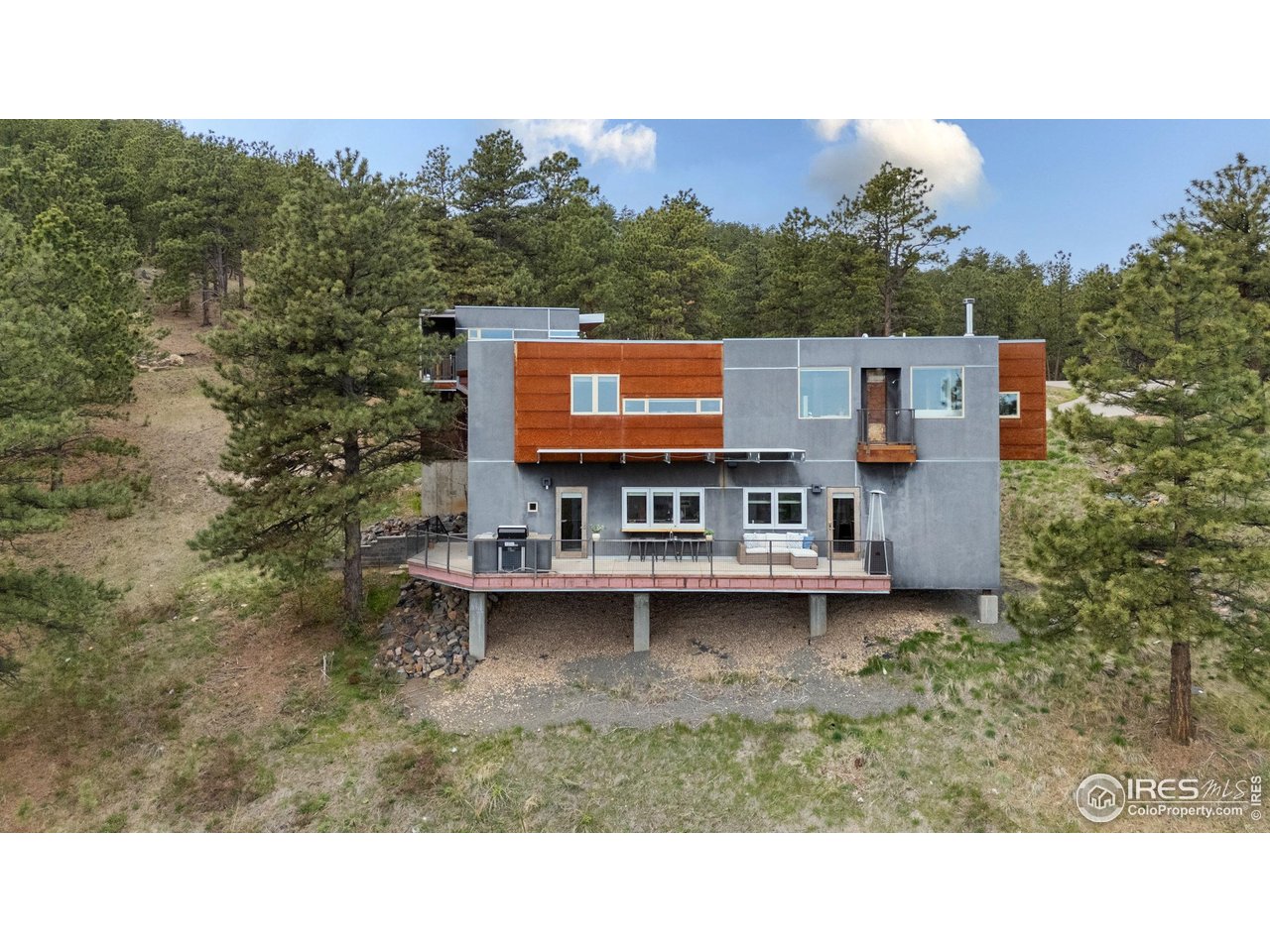 1440 Reed Ranch Road Boulder, CO 80302 - Photo 5 of 40 Front elevation.