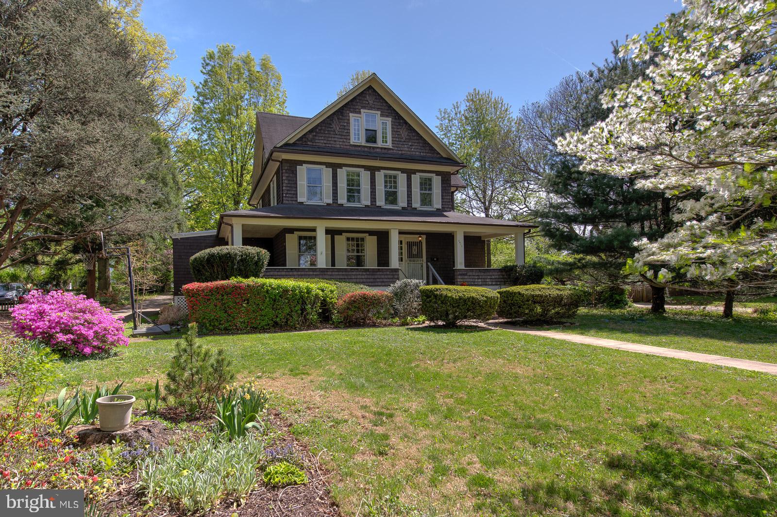 2417 Ken Oak Road Baltimore, MD 21209 - Photo 3 of 39