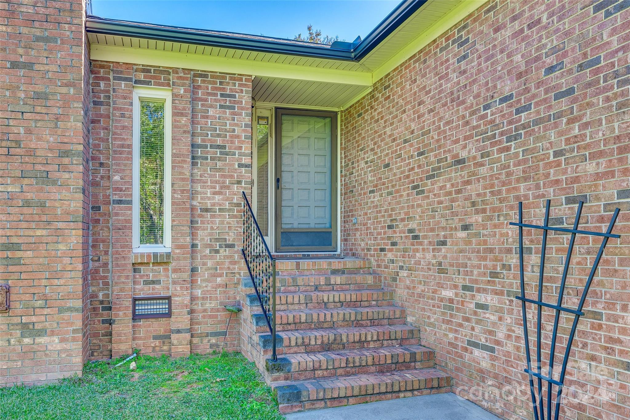 1725 Deer Run Road Catawba, SC 29704 - Photo 2 of 40 Gallery Image 2