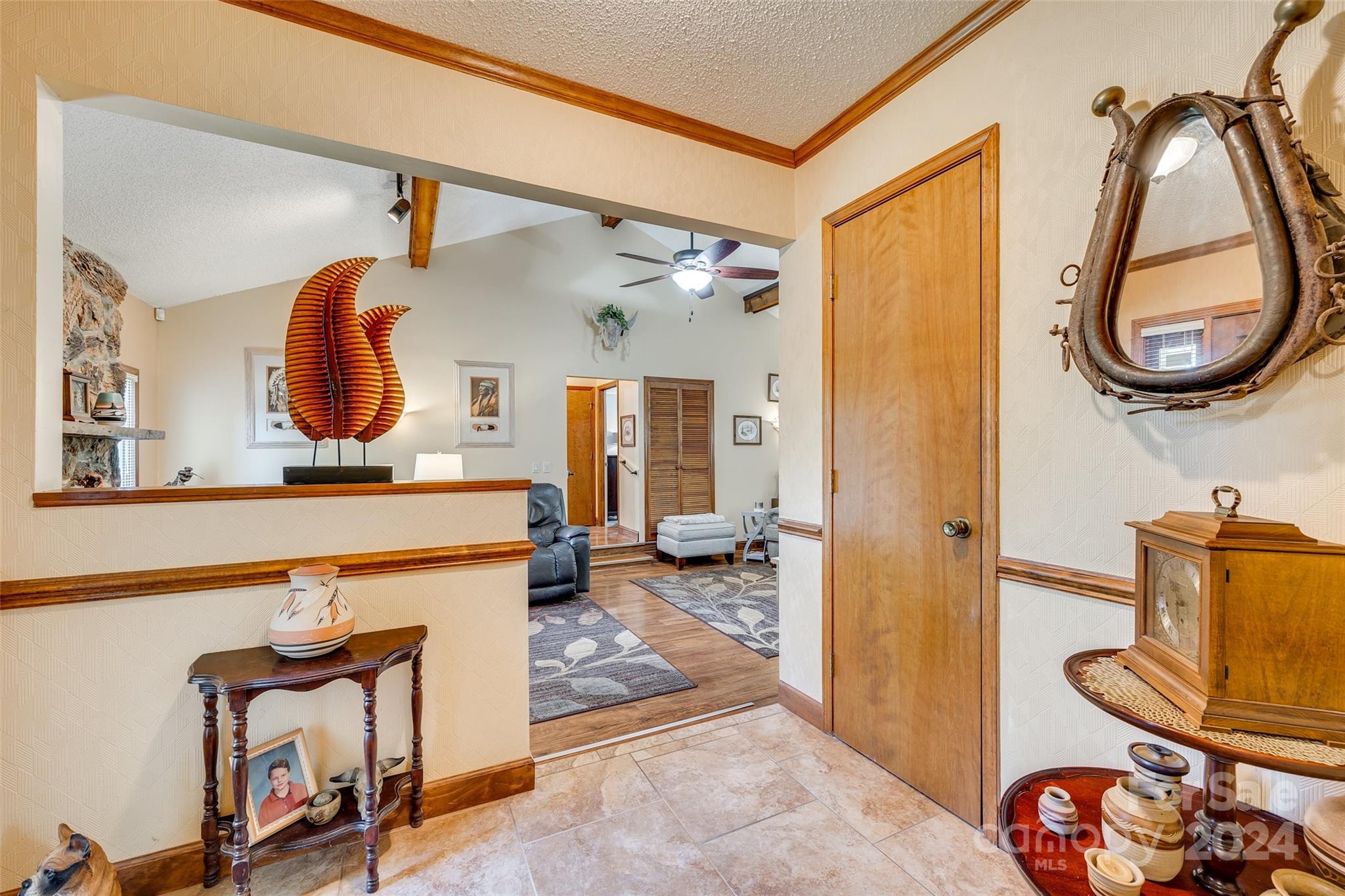 1725 Deer Run Road Catawba, SC 29704 - Photo 4 of 40 Gallery Image 4