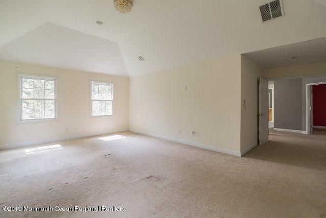 100 Kozloski Road Freehold, NJ 07728 - Photo 18 of 23 HJB_1352-4544654