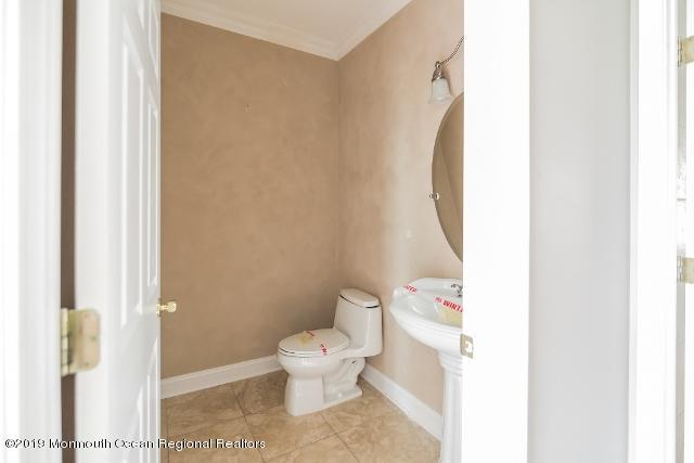 100 Kozloski Road Freehold, NJ 07728 - Photo 8 of 23 HJB_1323-4544546
