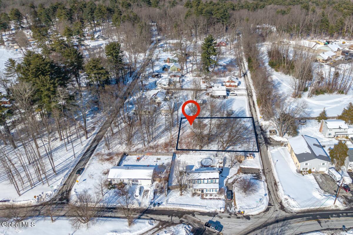 7 E Road Queensbury, NY 12804 - Photo 6 of 10 5