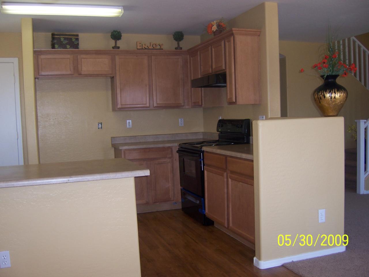 8329 West Payson Road Tolleson, AZ 85353 - Photo 10 of 11 Kitchen1