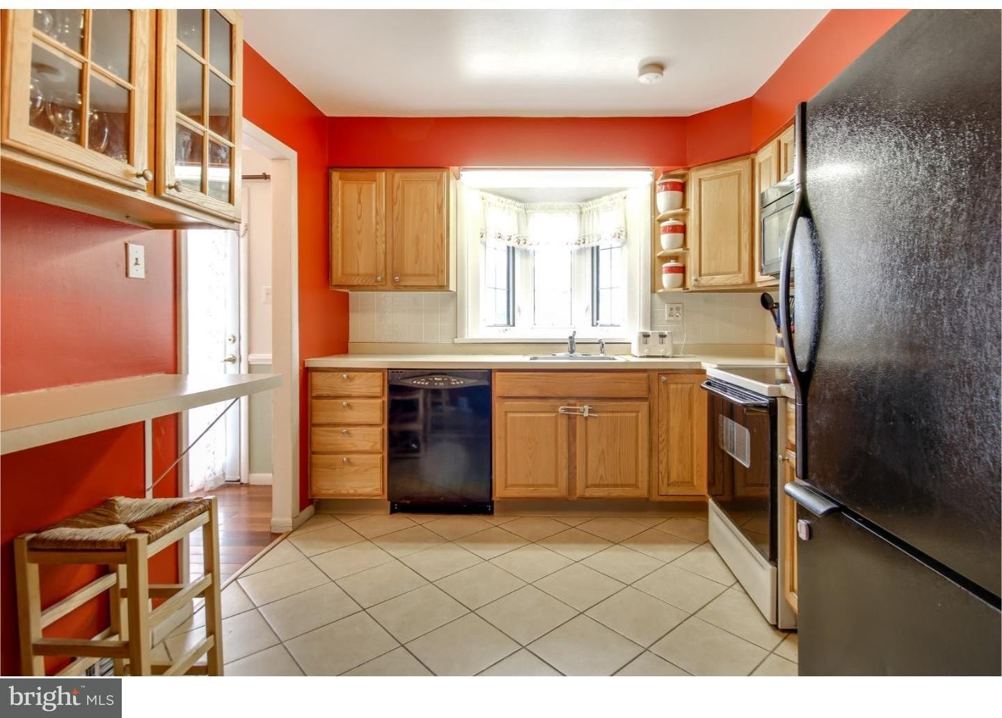 215 Avon Road Cherry Hill, NJ 08034 - Photo 3 of 10 Kitchen
