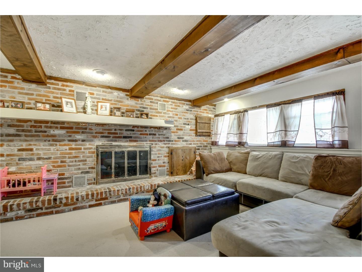 215 Avon Road Cherry Hill, NJ 08034 - Photo 8 of 10 Family Room