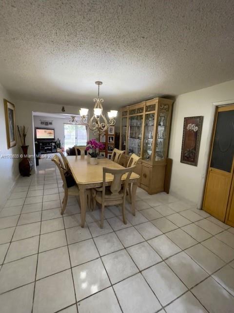 261 East 37th Street Hialeah, FL 33013 - Photo 6 of 13 a view of a dining room with furniture