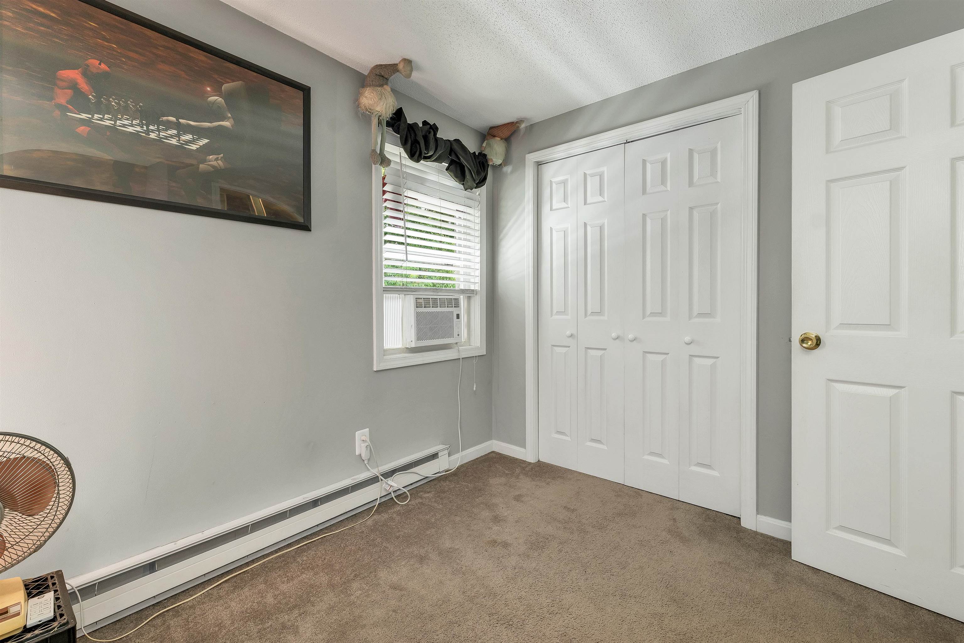1035 South Mammoth Road, Unit 3 Manchester, NH 03109 - Photo 31 of 37