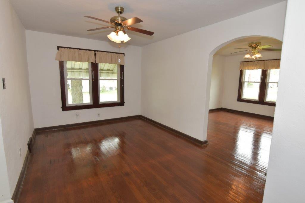 2301 7th Street Columbus, IN 47201 - Photo 8 of 27 Gallery Image 8
