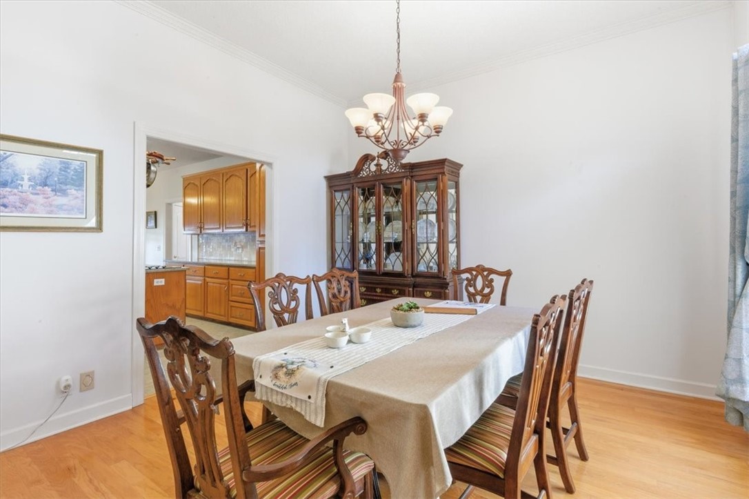 2127 Charing Cross, Unit CROSS Brunswick, GA 31525 - Photo 11 of 54 Dining Room