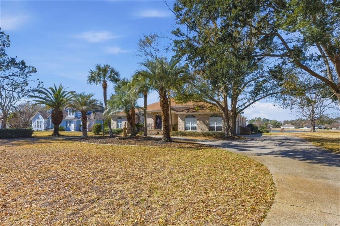 2127 Charing Cross, Unit CROSS Brunswick, GA 31525 - Photo 3 of 54