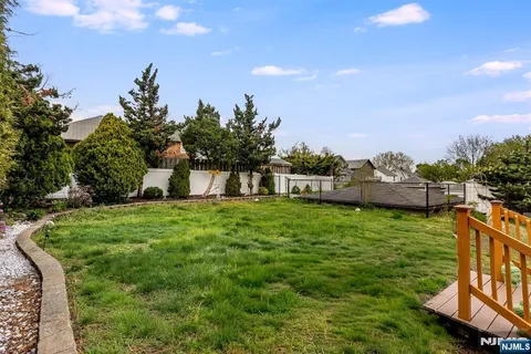 $809,000 | 200 Washington Avenue, Clifton, NJ 07011