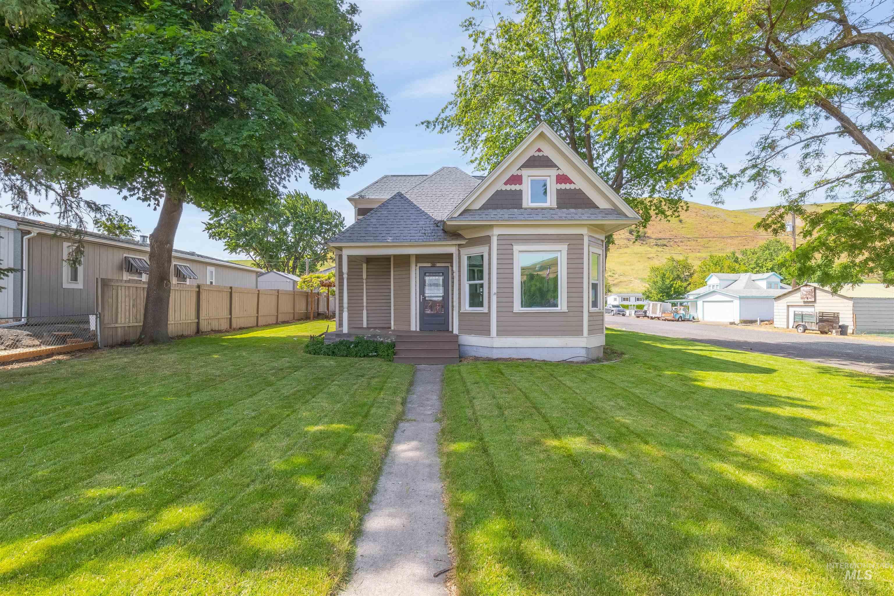 410 High Street Pomeroy, WA 99347 - Photo 1 of 1