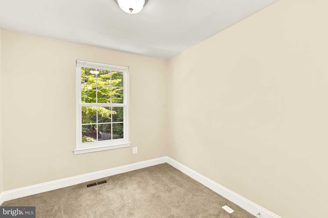 15009 Travert Way Silver Spring, MD 20906 - Photo 15 of 28 Window for natural light