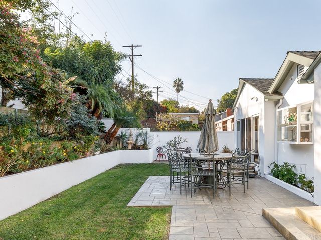 $1,275,000 | 1030 East Acacia Avenue, El Segundo, CA 90245