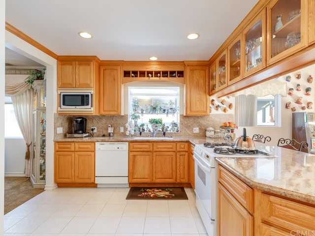 $1,275,000 | 1030 East Acacia Avenue, El Segundo, CA 90245