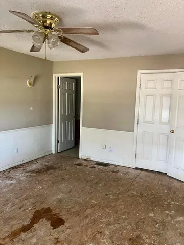 $68,500 | 305 Southeast 8th, Plainview, TX 79072