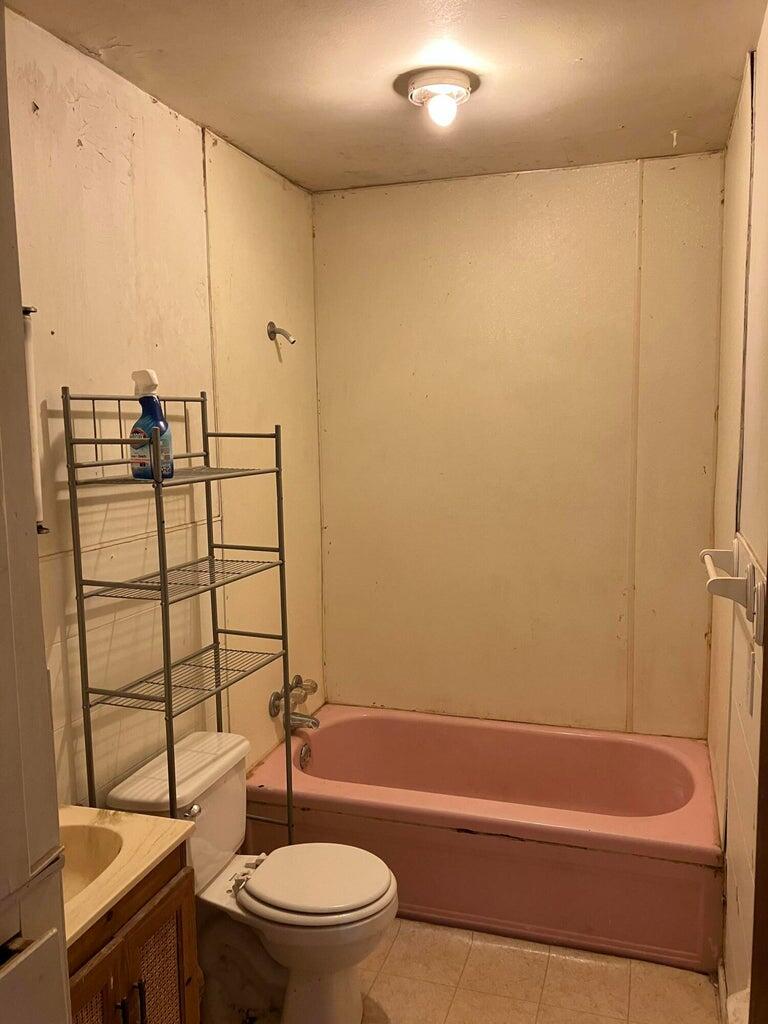 305 Southeast 8th Plainview, TX 79072 - Photo 35 of 63 35