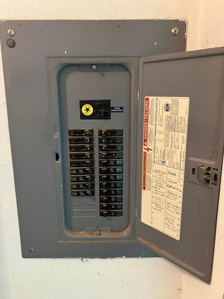 305 Southeast 8th Plainview, TX 79072 - Photo 40 of 63 40