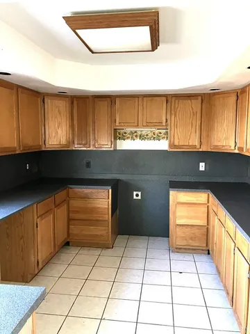 $68,500 | 305 Southeast 8th, Plainview, TX 79072