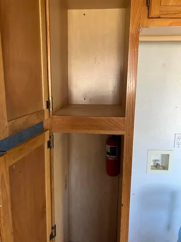 $68,500 | 305 Southeast 8th, Plainview, TX 79072