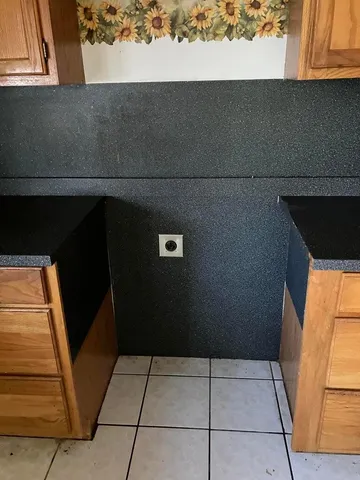 $68,500 | 305 Southeast 8th, Plainview, TX 79072