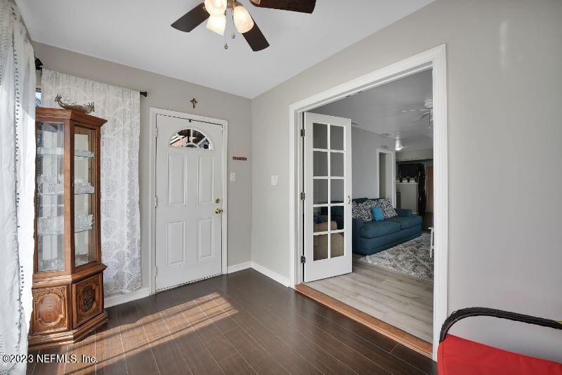 3333 Claremont Road Jacksonville, FL 32207 - Photo 2 of 20 Front Entrance
