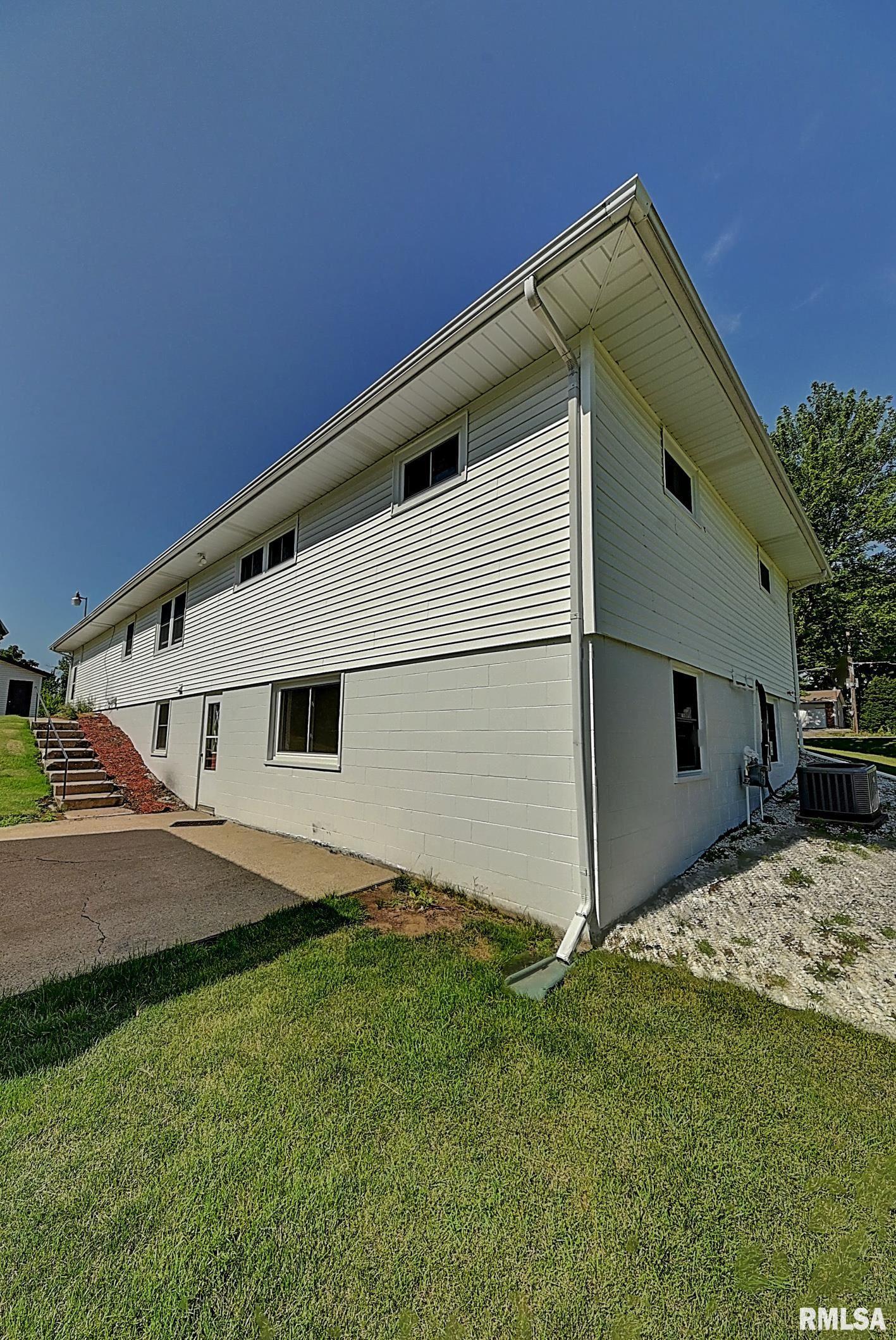 11711 Ridgewood Road Milan, IL 61264 - Photo 11 of 35 Gallery Image 11