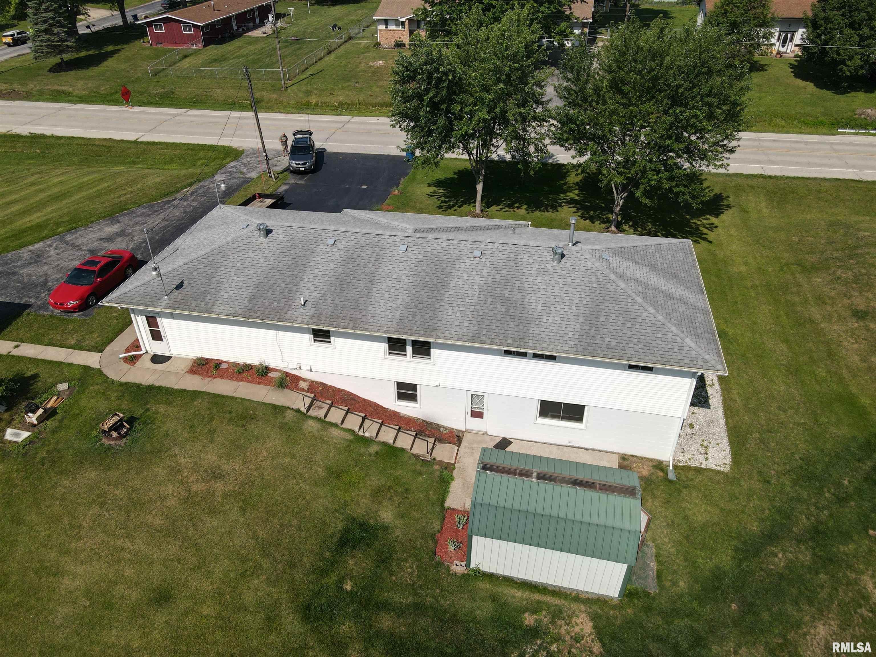 11711 Ridgewood Road Milan, IL 61264 - Photo 2 of 35 Gallery Image 2