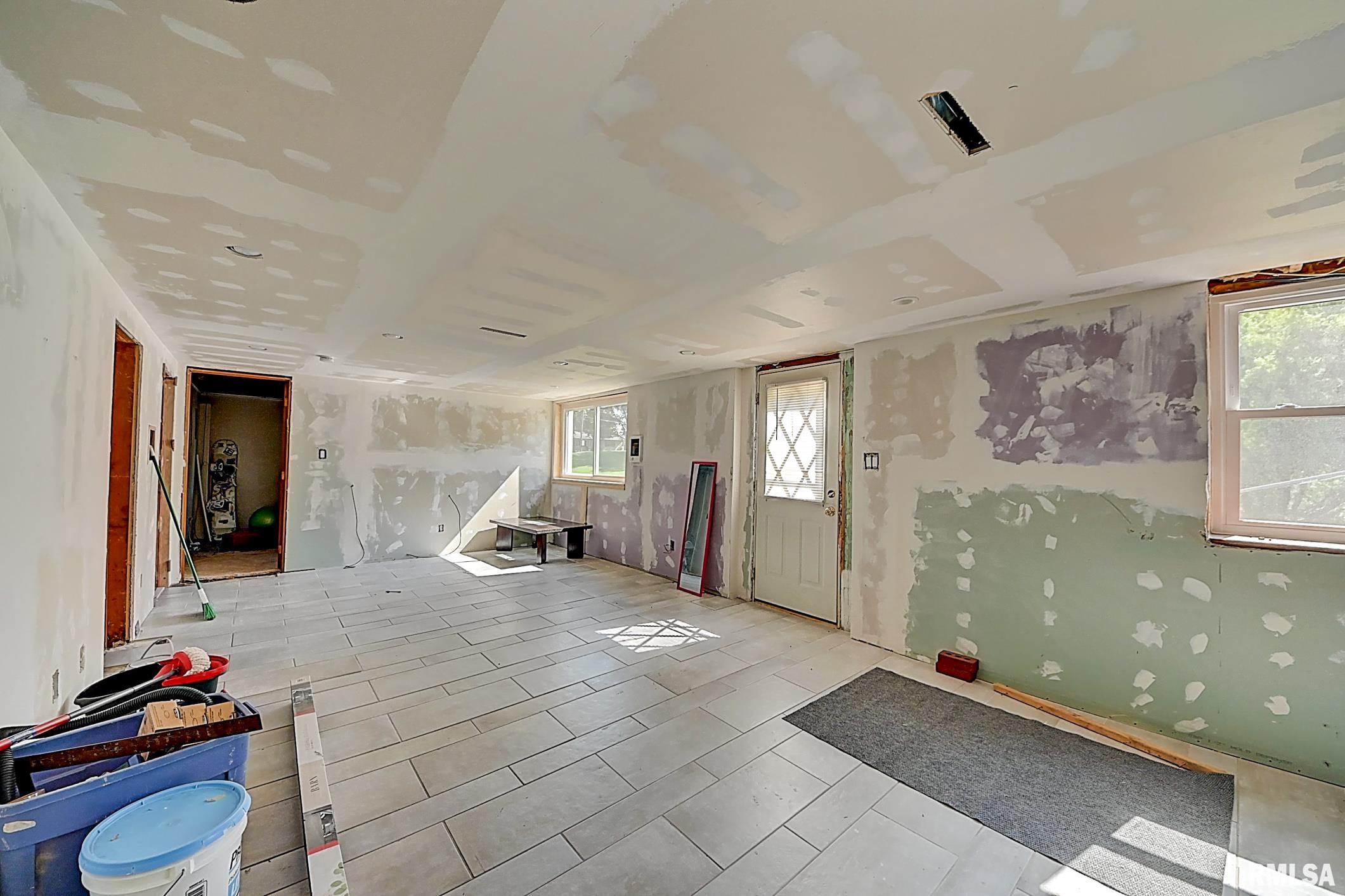 11711 Ridgewood Road Milan, IL 61264 - Photo 28 of 35 Gallery Image 28