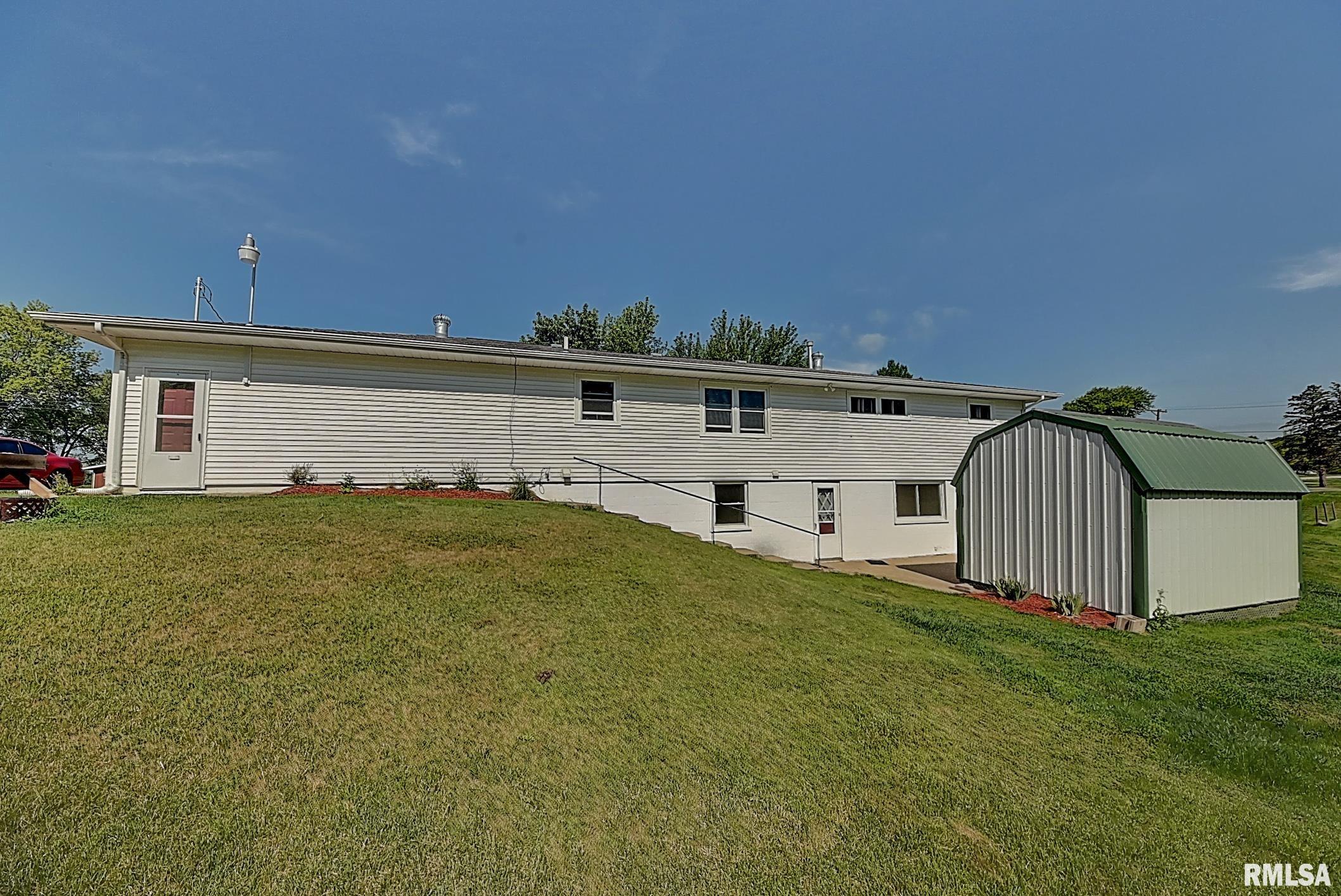 11711 Ridgewood Road Milan, IL 61264 - Photo 8 of 35 Gallery Image 8