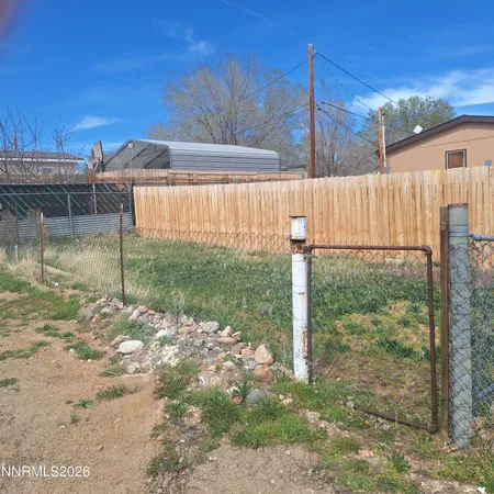 $425,000 | 365 Martinez Drive, Sun Valley, NV 89433