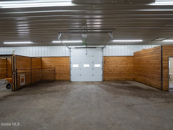 $2,585,000 | 282 Ridge Road, Stuyvesant, NY 12156