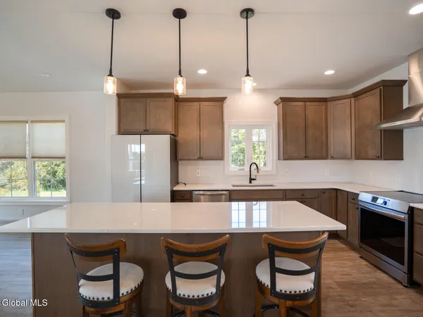 $2,585,000 | 282 Ridge Road, Stuyvesant, NY 12156