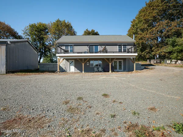 $2,585,000 | 282 Ridge Road, Stuyvesant, NY 12156