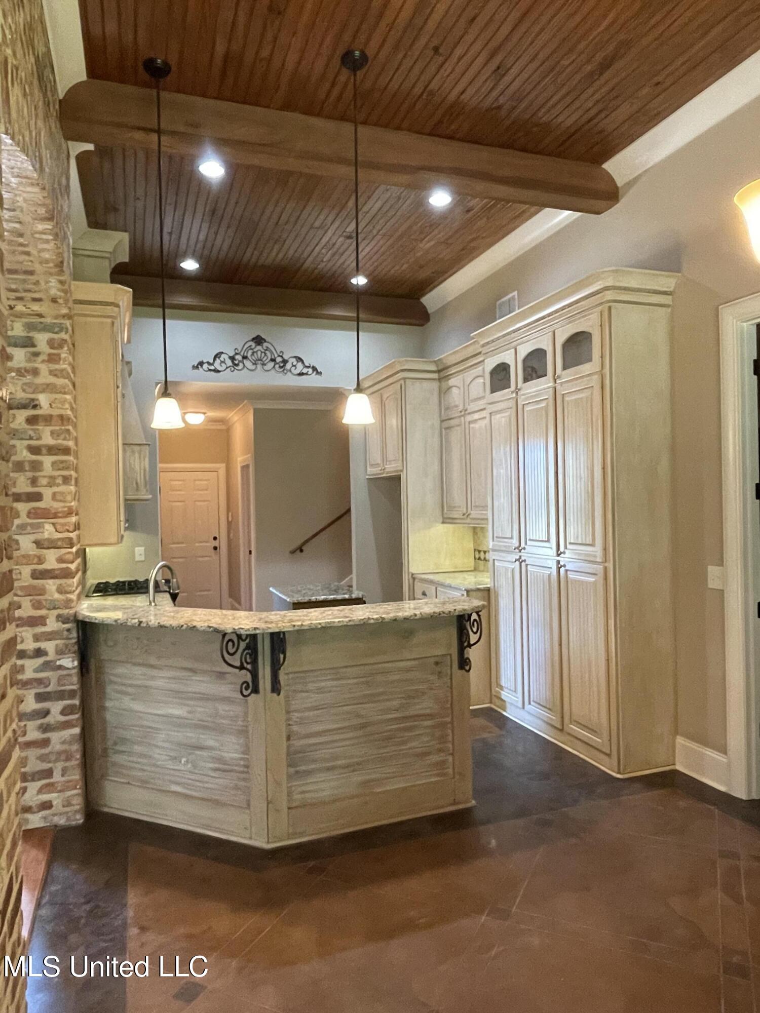 143 Huntington View Brandon, MS 39047 - Photo 18 of 56 fKitchen3