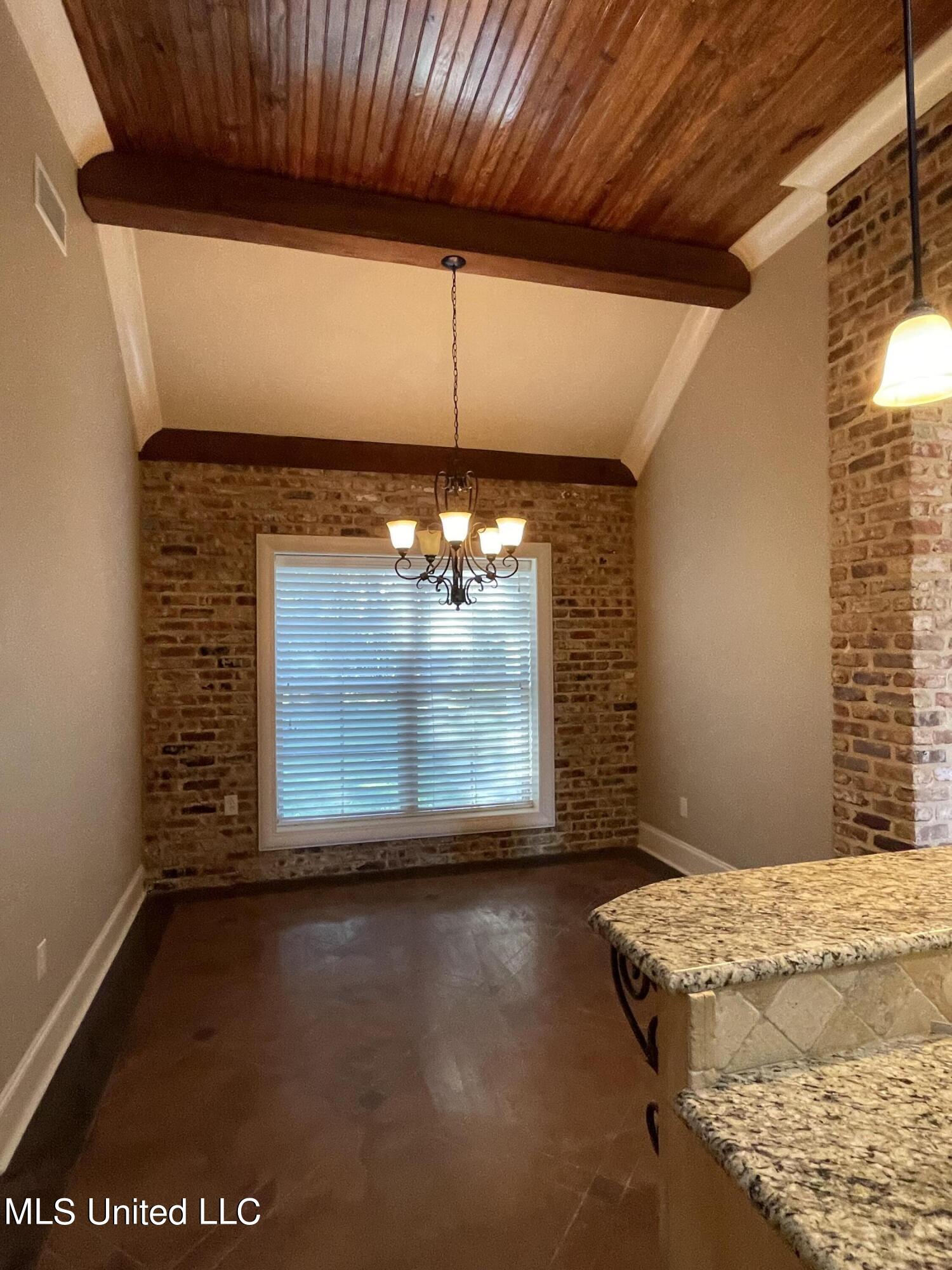 143 Huntington View Brandon, MS 39047 - Photo 23 of 56 fKitchen8