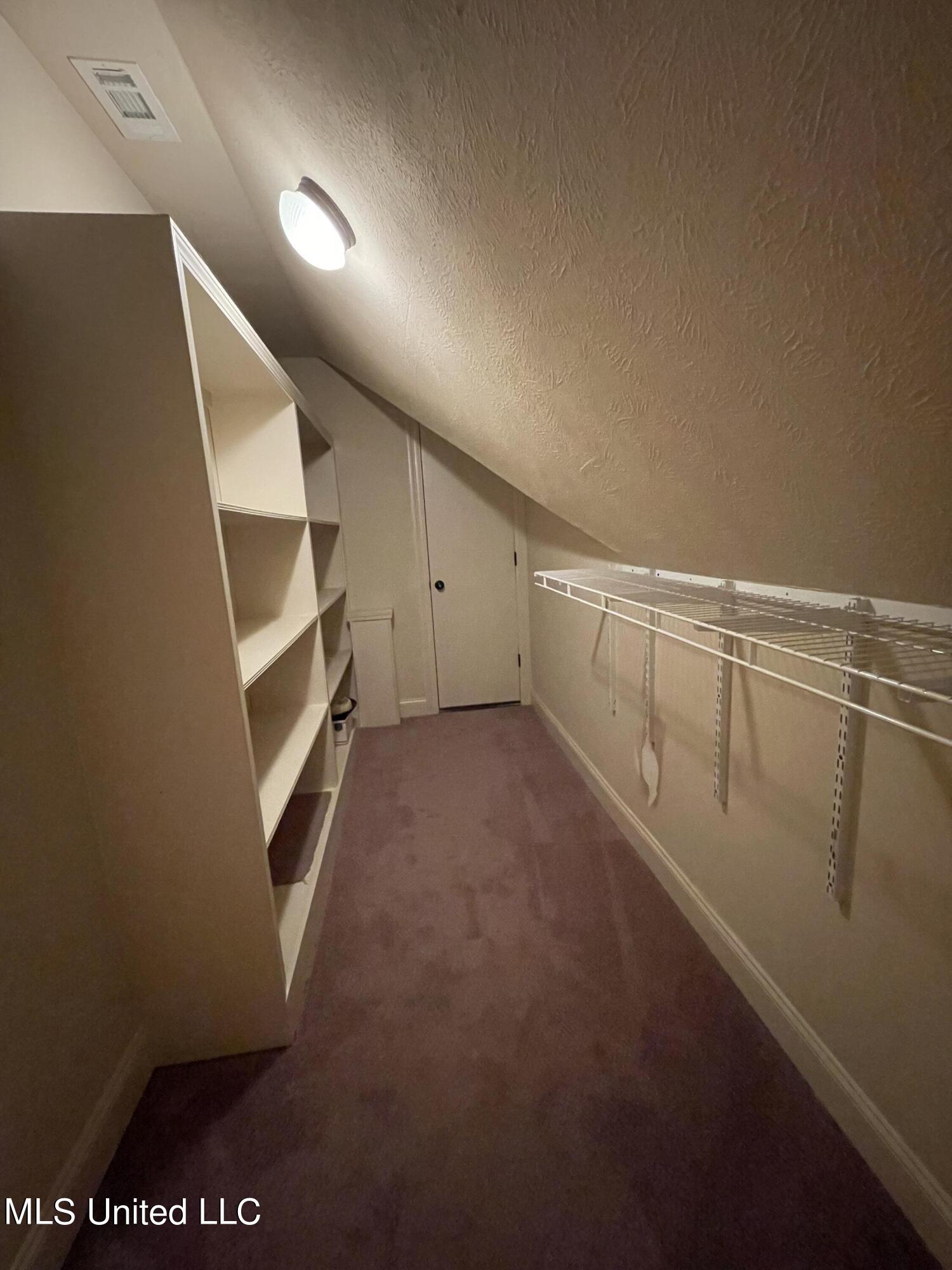 143 Huntington View Brandon, MS 39047 - Photo 49 of 56 kBedroom4g